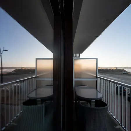 Golfslag With Sea View By Interhome Apartman Blankenberge