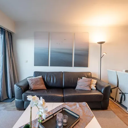 Golfslag With Sea View By Interhome Appartement