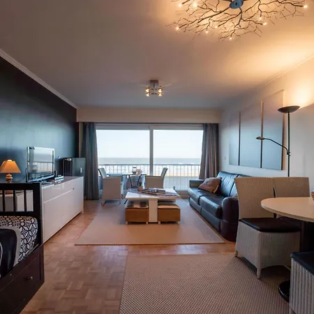 Apartman Golfslag With Sea View By Interhome
