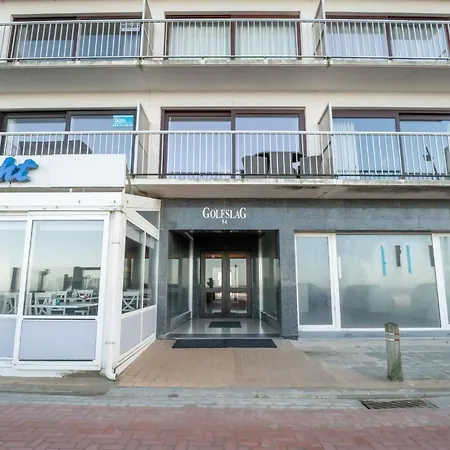 Golfslag With Sea View By Interhome Appartement